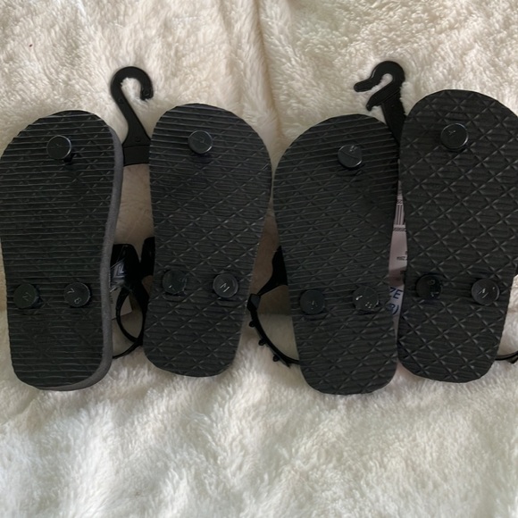 Two pair children’s sandals - Picture 5 of 6